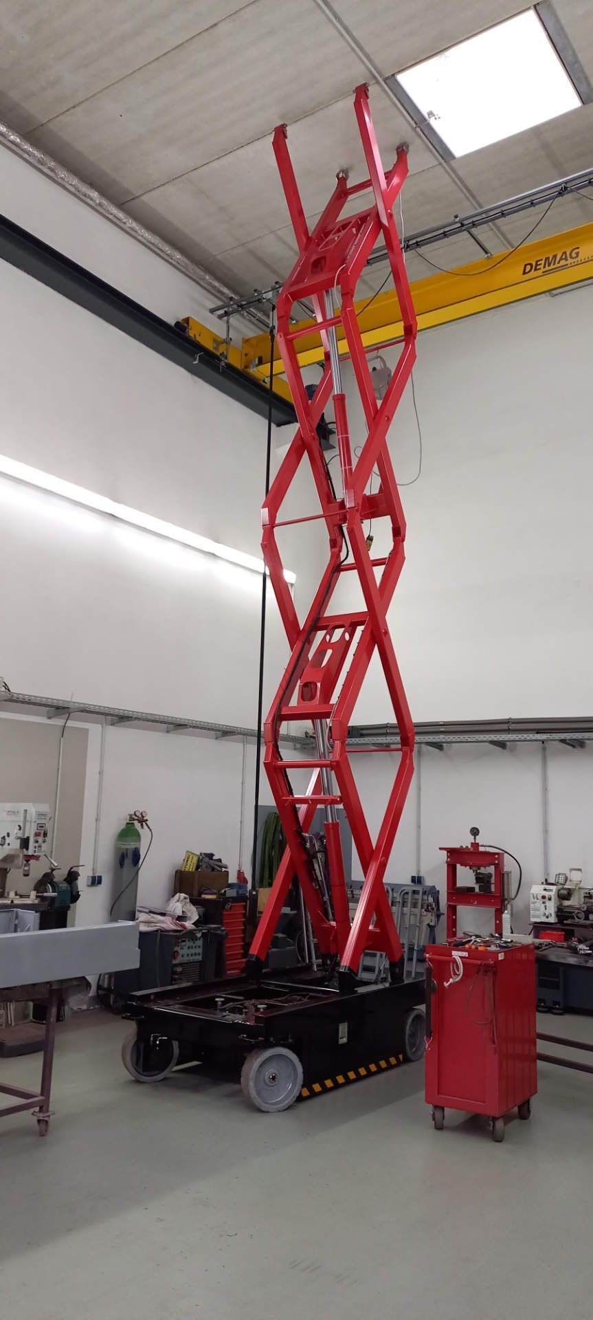 Beck Arbeitsbühnen | Scherenbühne | Duisburg