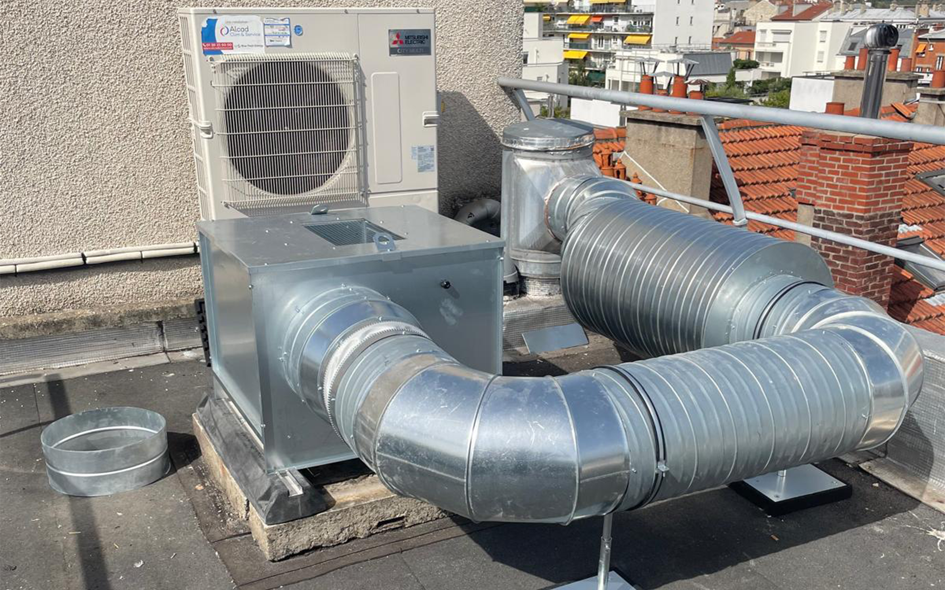 Gaines de ventilation sur un toit
