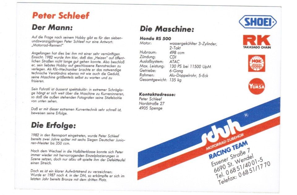 Motorrad aufgebahrt im Laden