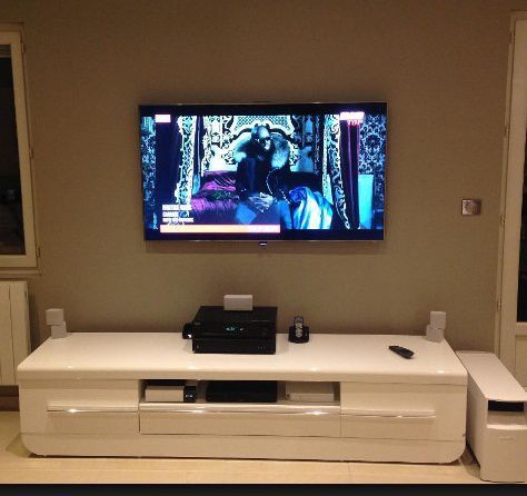 Home cinéma en exposition dans le magasin d'Hamelin Sarl