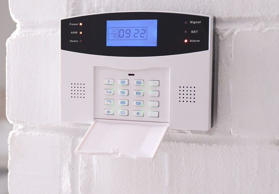 Activation d'un boîtier d'alarme dans un logement individuel
