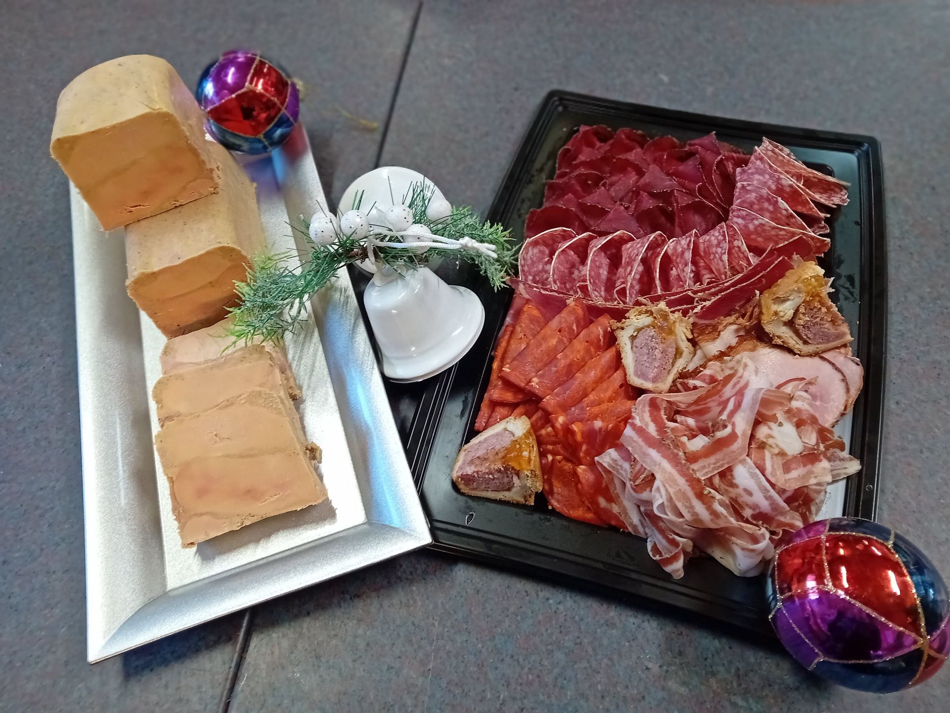 plateau de charcuterie et paté