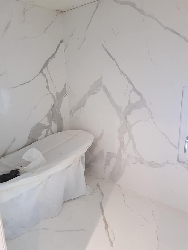 Rivestimento bagno kerlite - Piastrelle Pavimenti Sonvico - PaviDesign