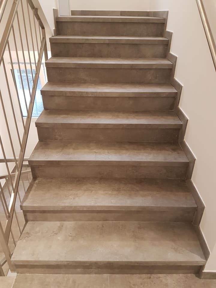 Scala edificio - Piastrelle Pavimenti Sonvico - PaviDesign