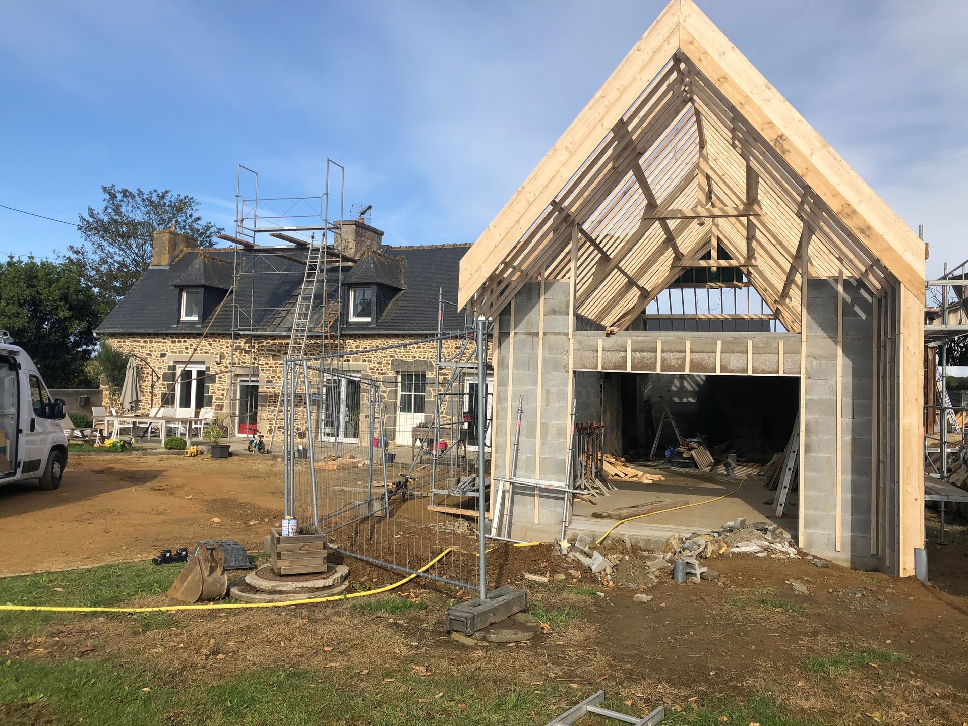 Création sur neuf d'une charpente pour l'extension d'un particulier