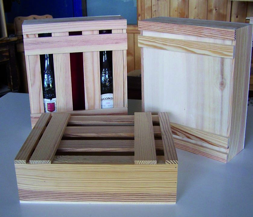 Photo d'une caisse en bois pour 3 bouteilles de vin