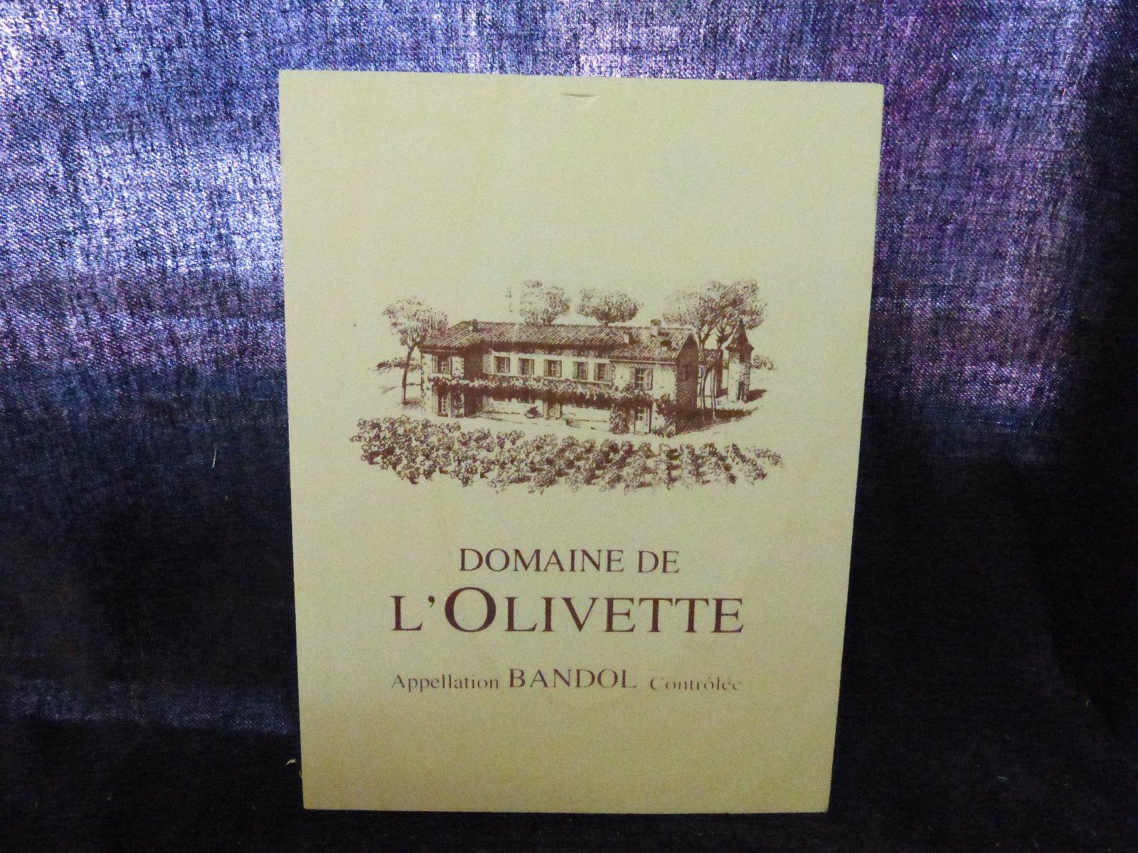 Photo d'une sérigraphie sur bois pour le domaine de l'Olivette
