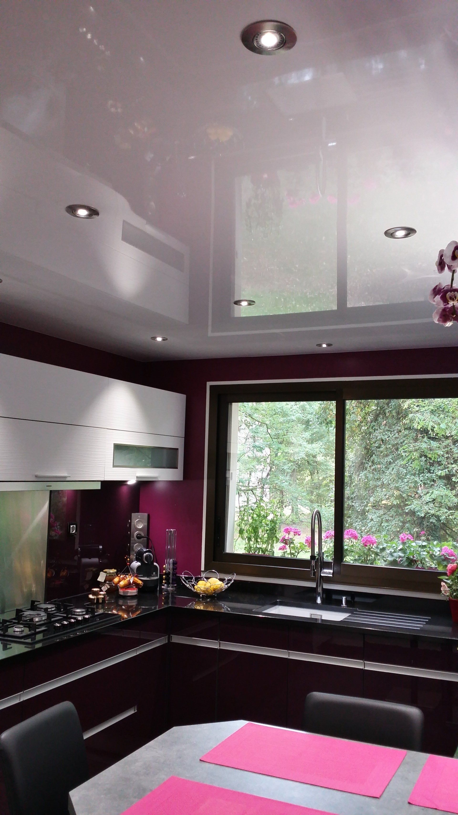 Plafond tendu dans cuisine