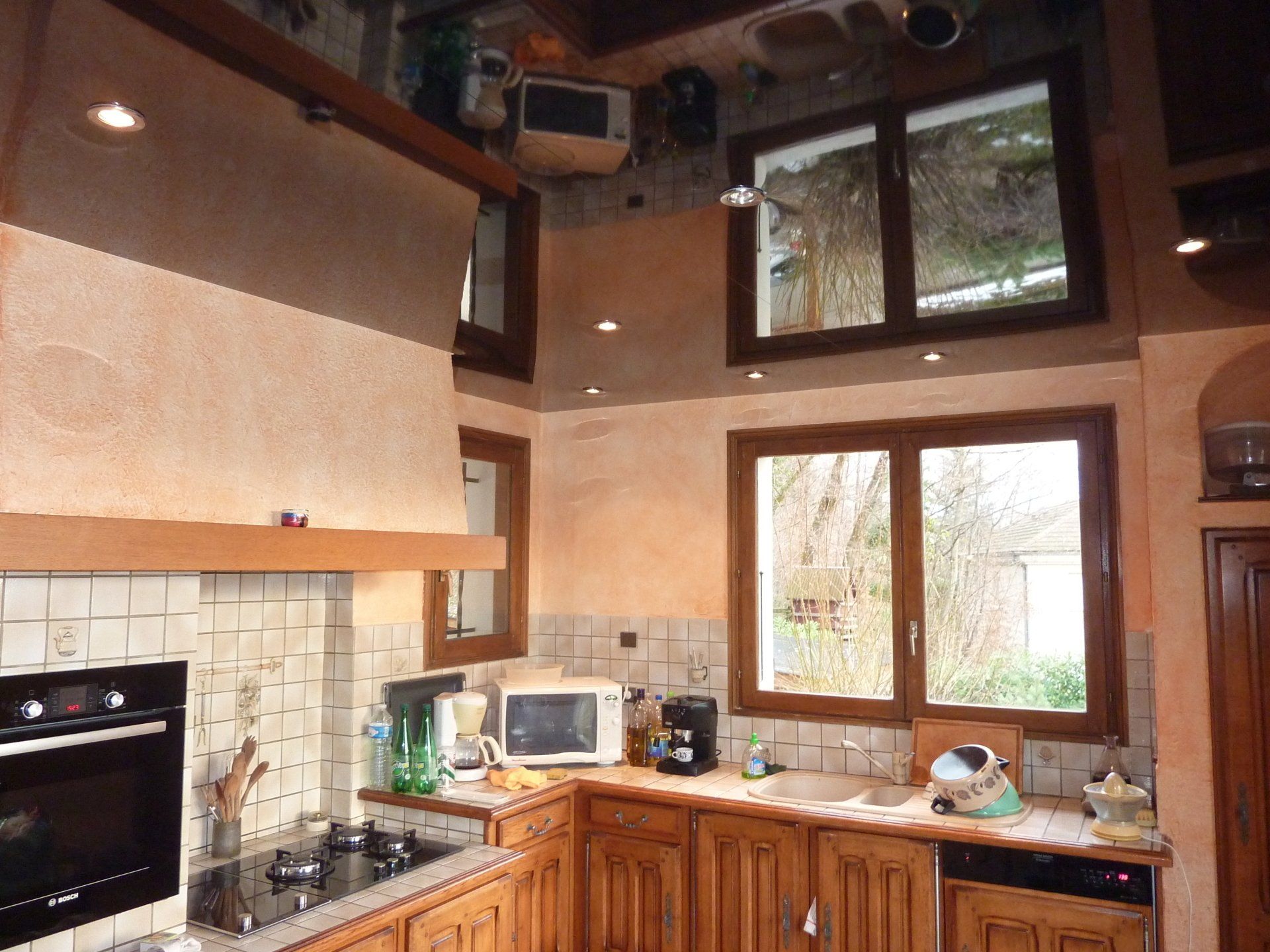 Plafond tendu à chaud