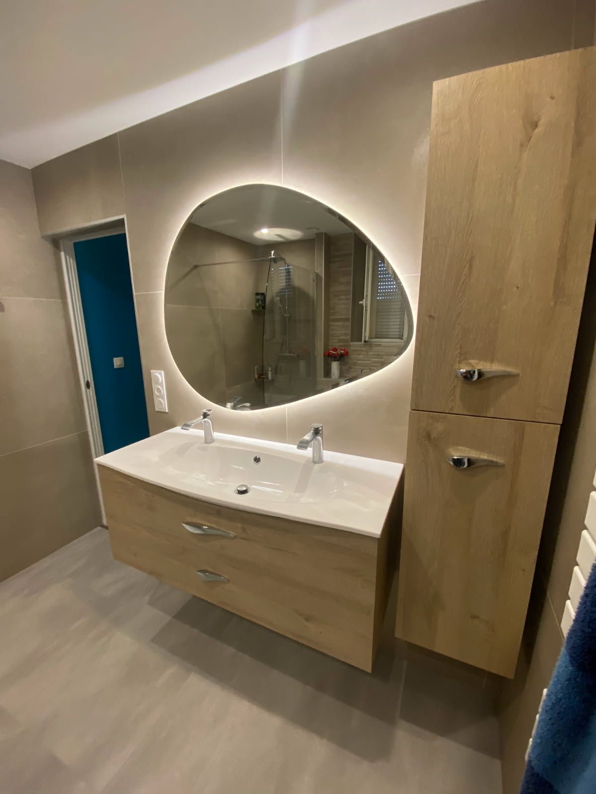 Double vasque et double miroir