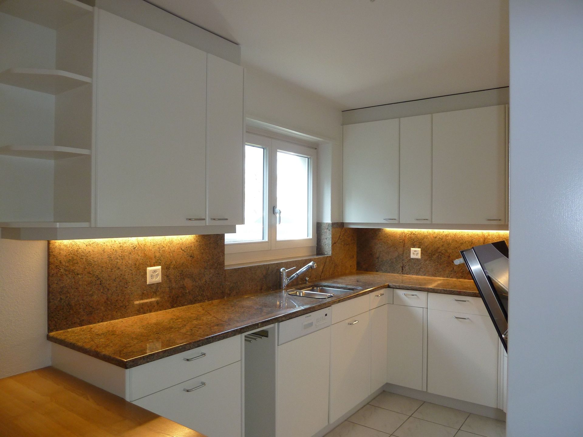 RenovationEFHKilchbergKche2neuOP-GmbH