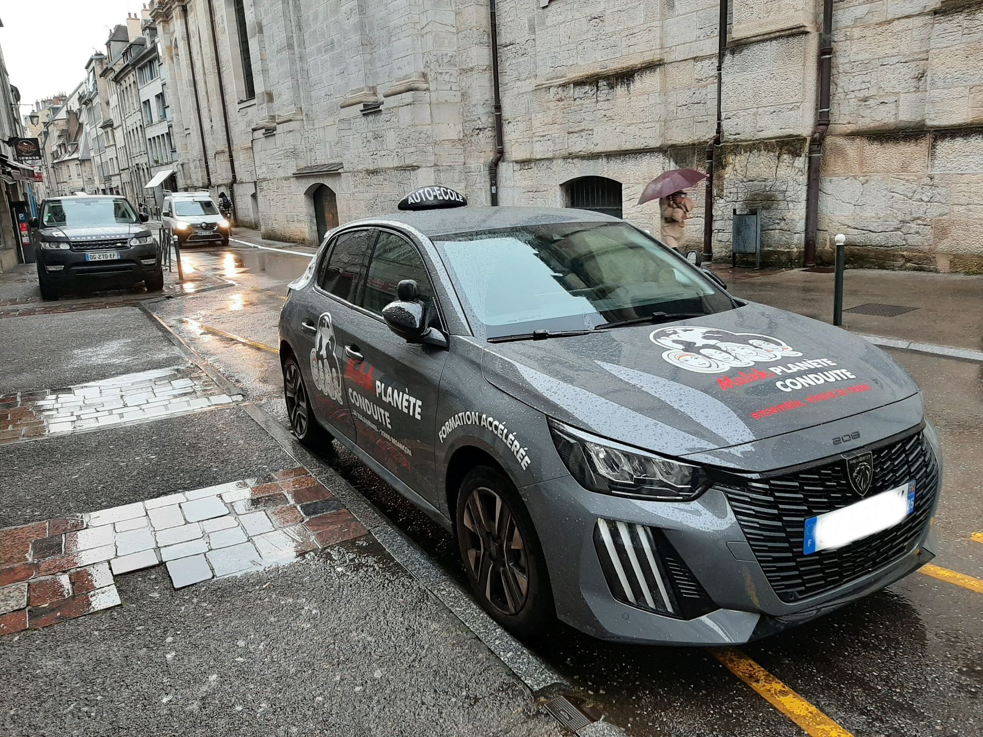 Véhicule de l'auto-école 1