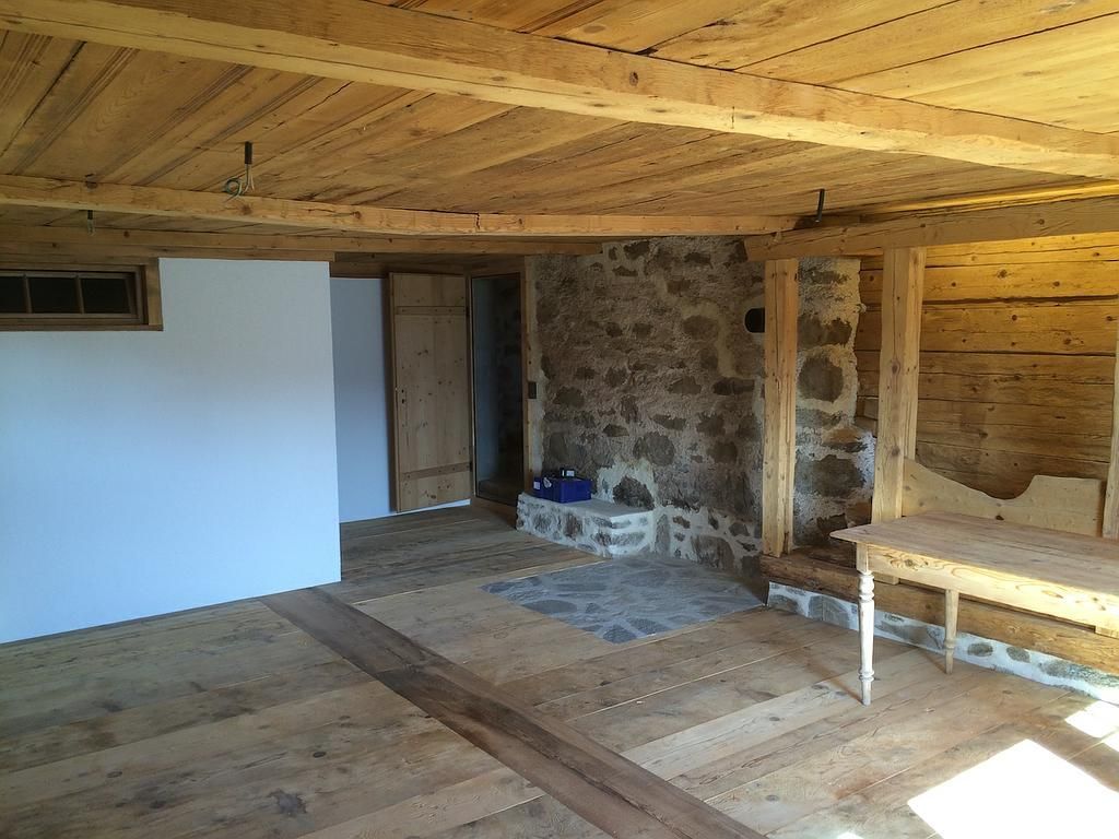 Longet Menuiserie-Charpente