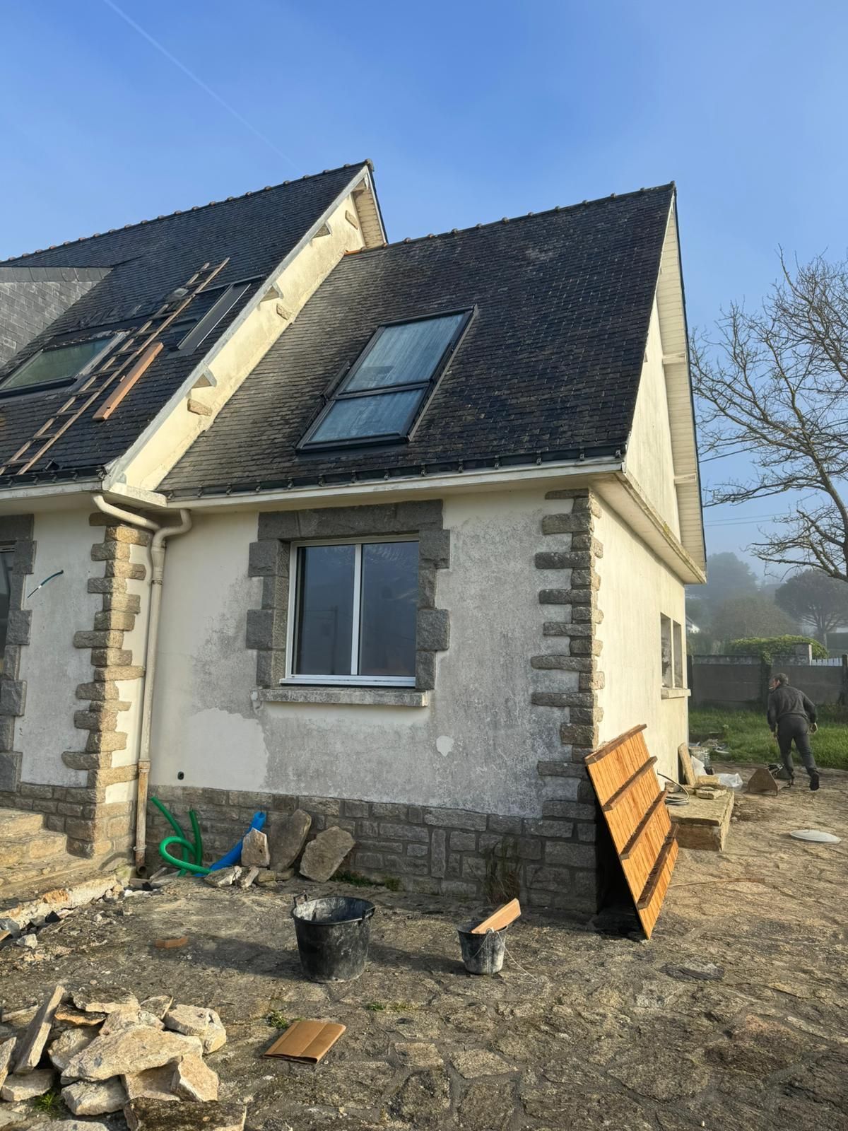 Fenêtre de toit vue de l'extérieur