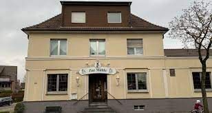 Gedeckter Restaurant-Tisch