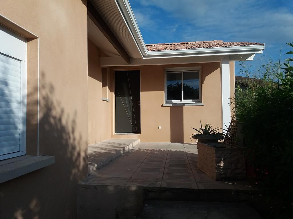 Rénovation d'une façade beige