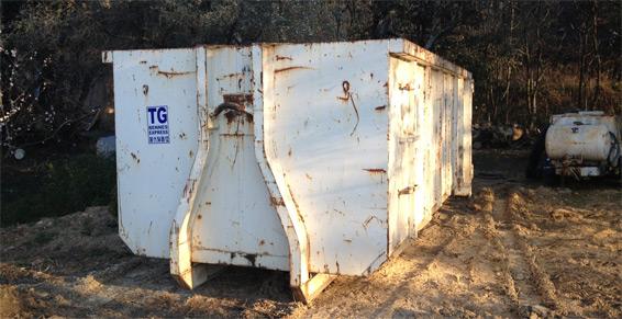 Benne livrée sur site