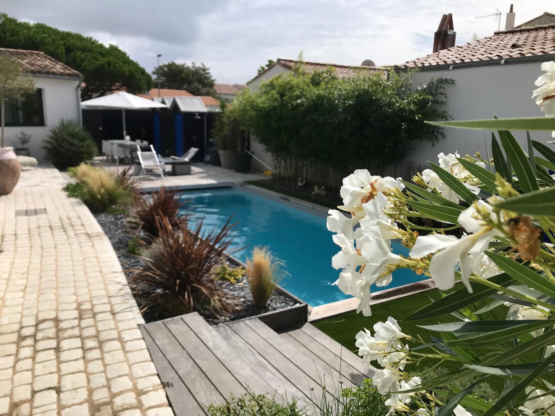 Aménagements extérieurs et plantations