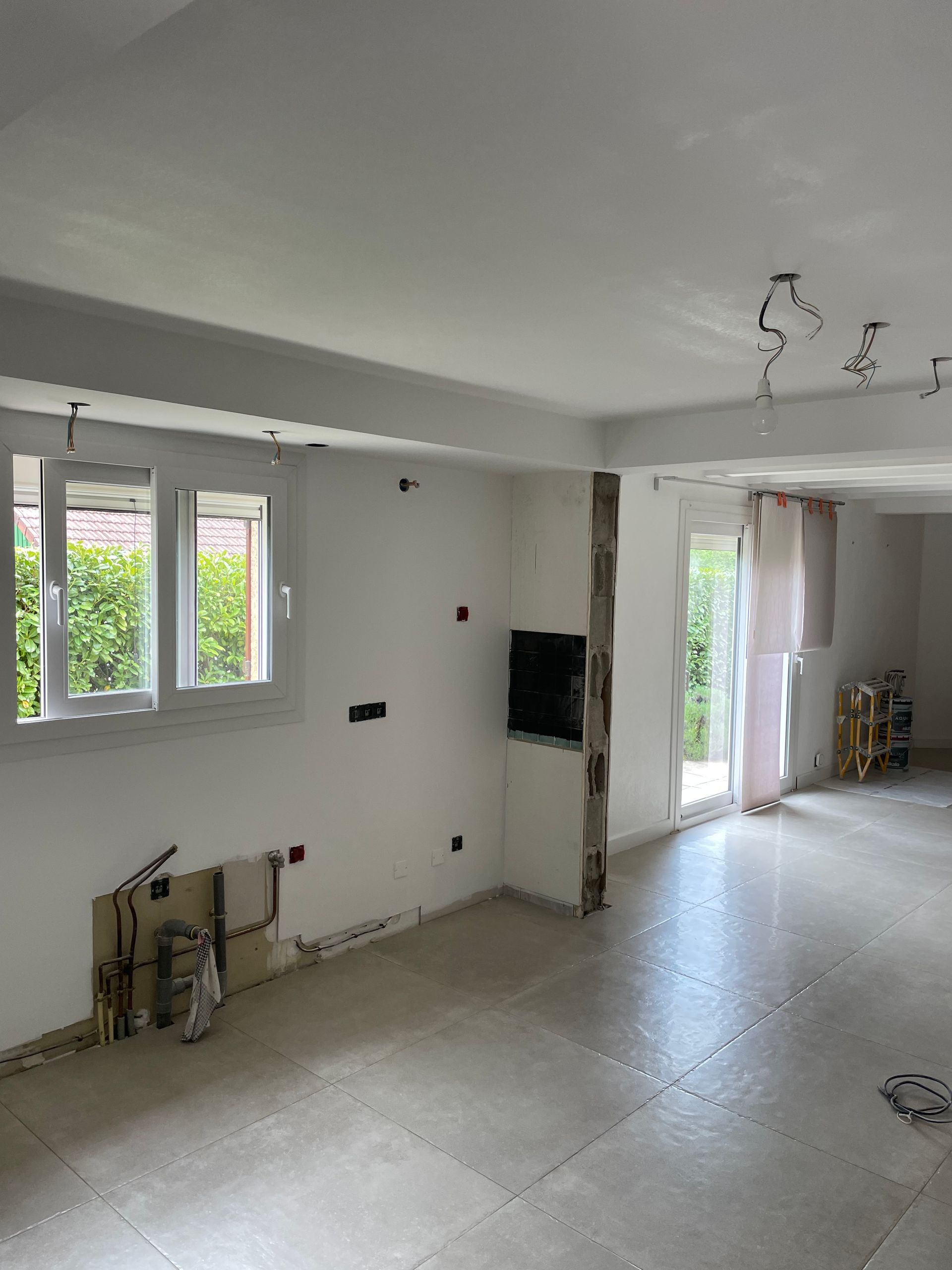 Travaux de pose de cloison