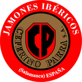 Logotipo de Jamones Ibéricos de Cerrino Parra, de Guijuelo (Salamanca), España. Círculo rojo con detalles marrones y negros.