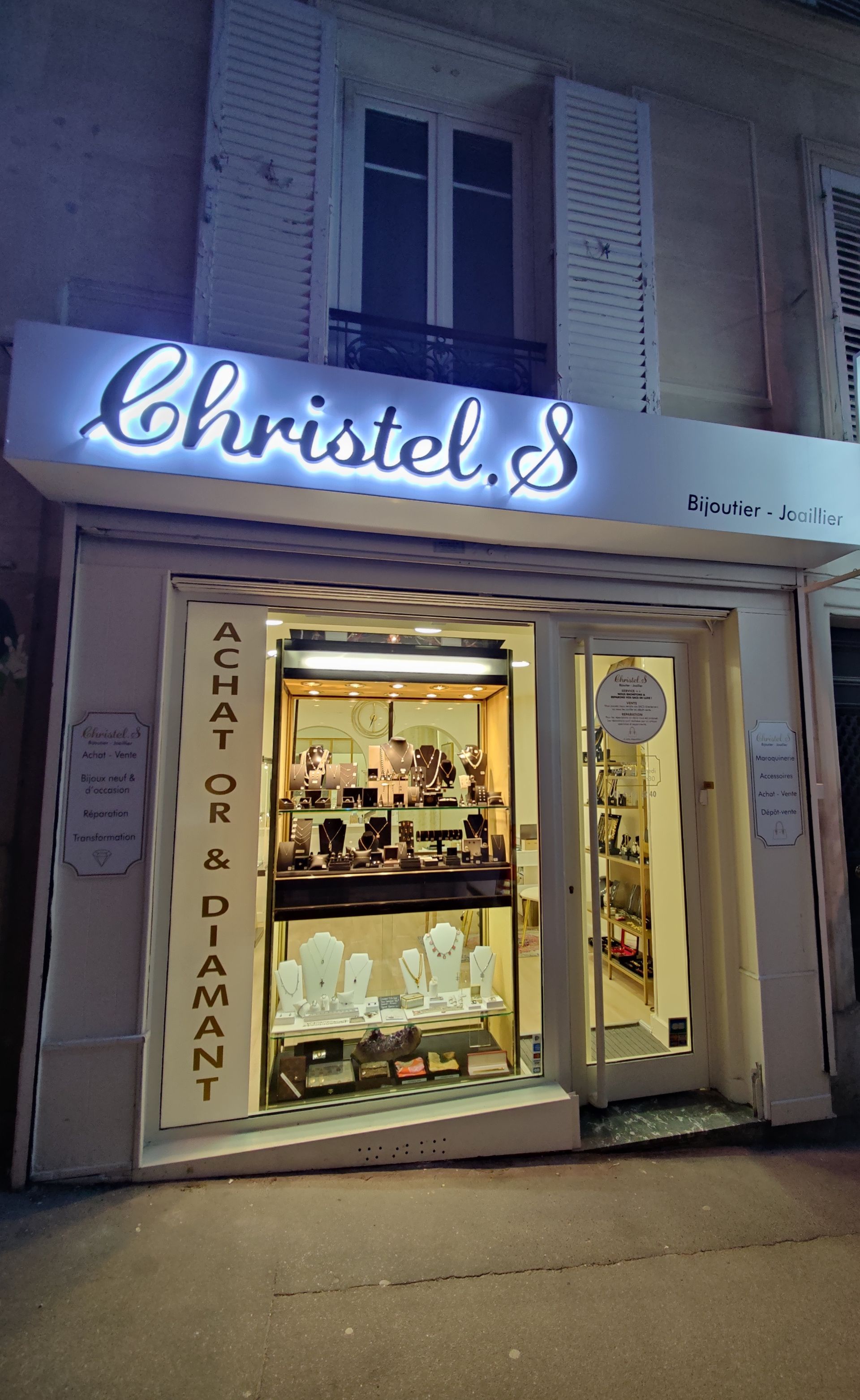 Façade de la bijouterie