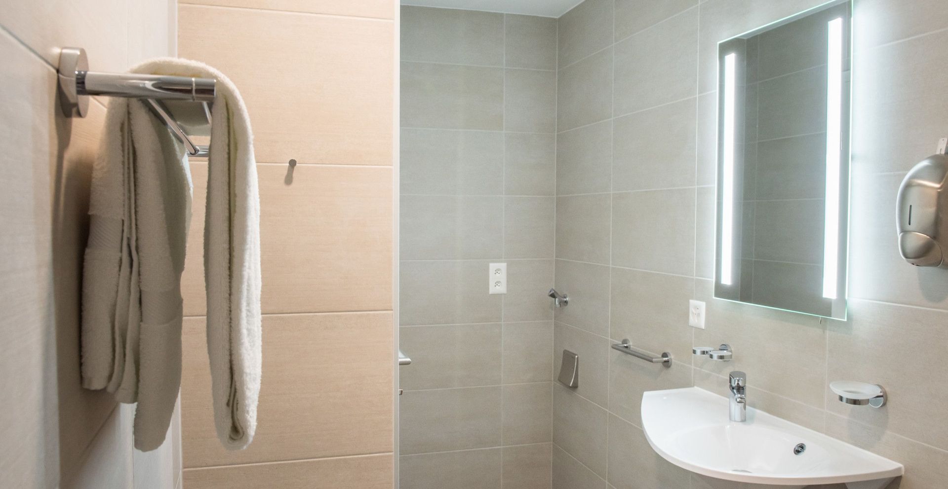 Hotel and guesthouse La Croix Blanche in Posieux - appartements - bathroom