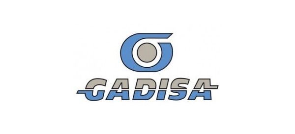 Logotipo de CADISA con emblema estilizado en azul y gris y texto sobre fondo blanco.