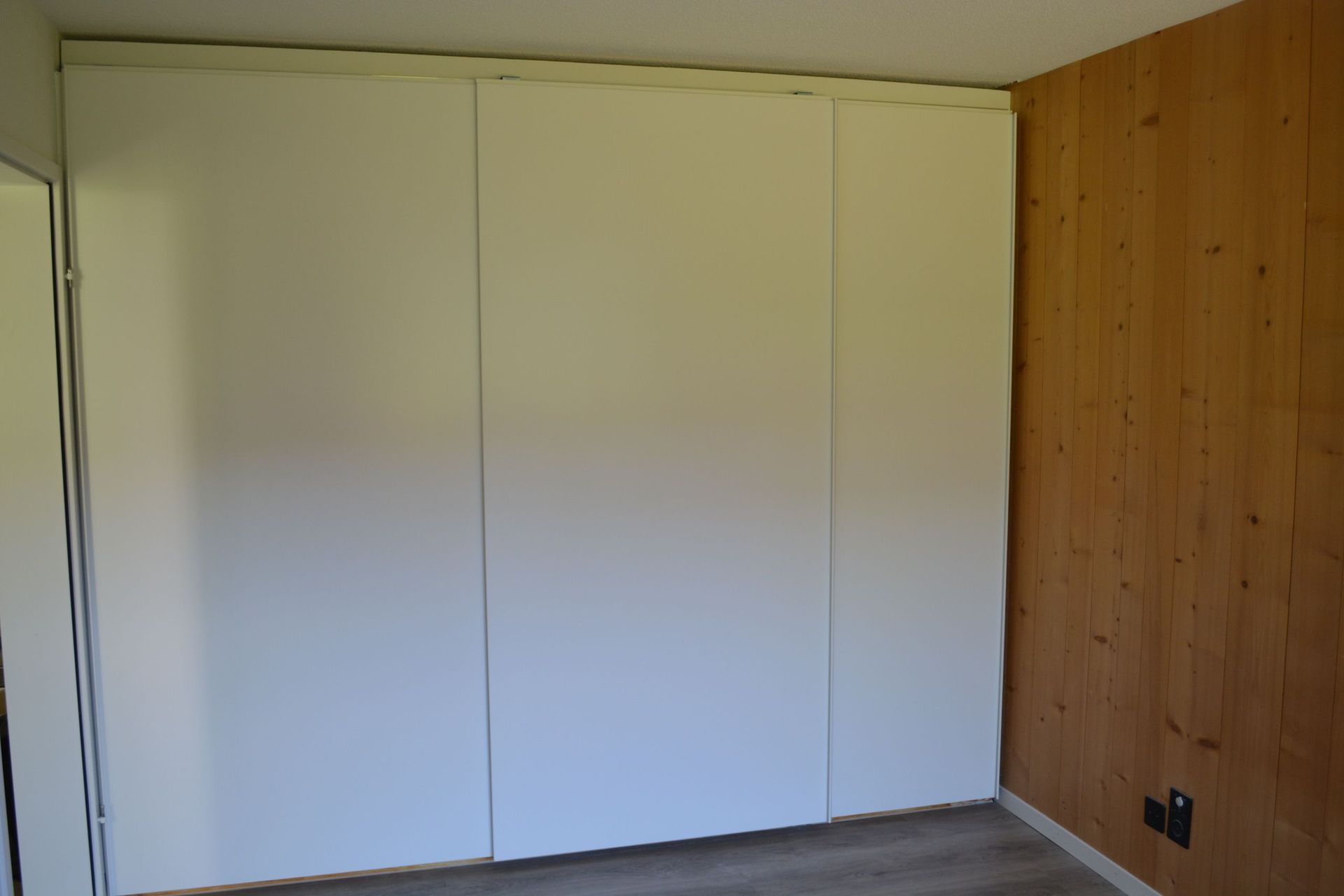 Schrank