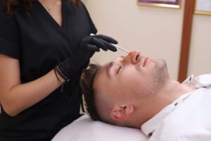 Karina Nails & Aestehtic Beauty Gesichtsbehandlung