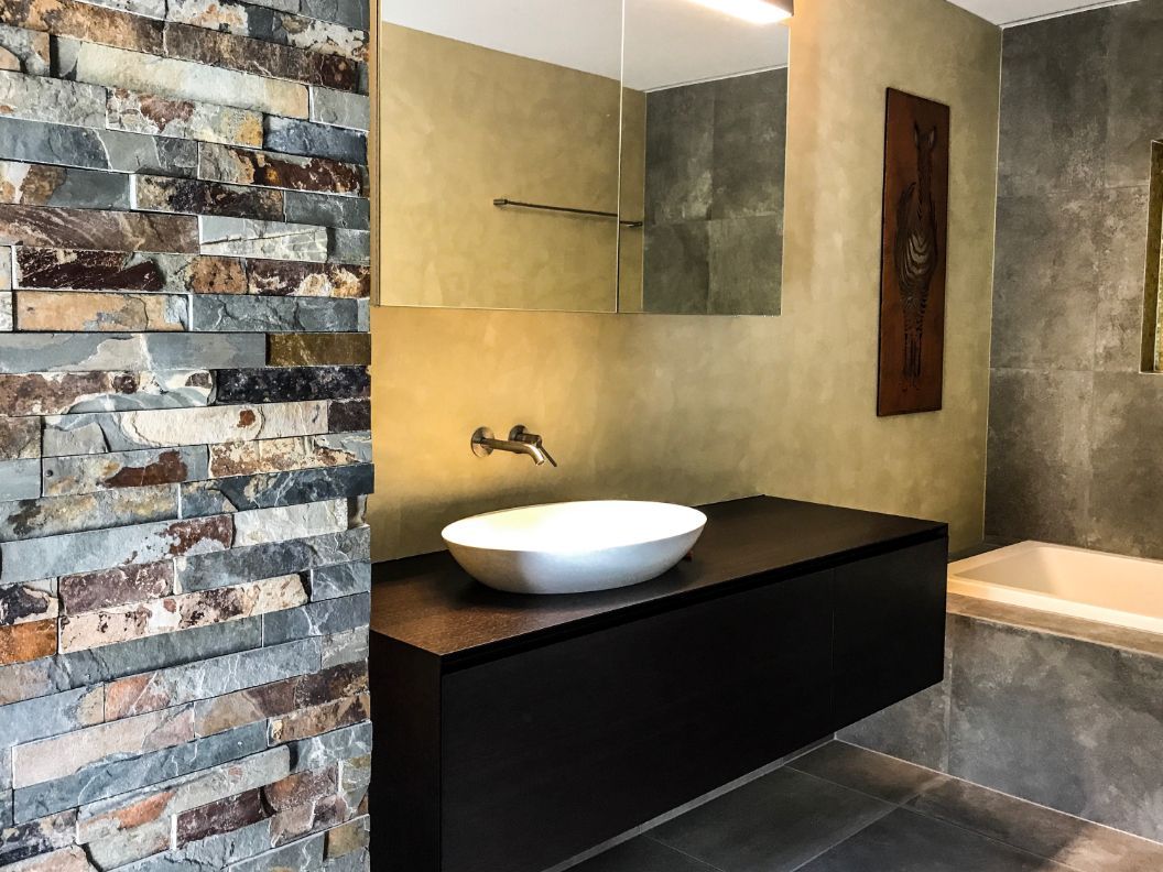 Dekorative Technik - Maler Piani GmbH - Brugg AG