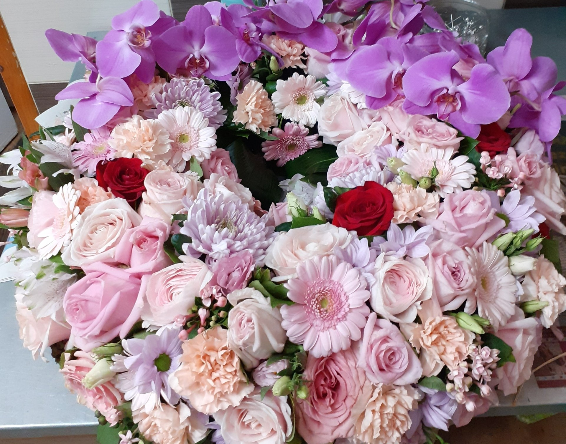 Fleurs de deuil mélange de couleur