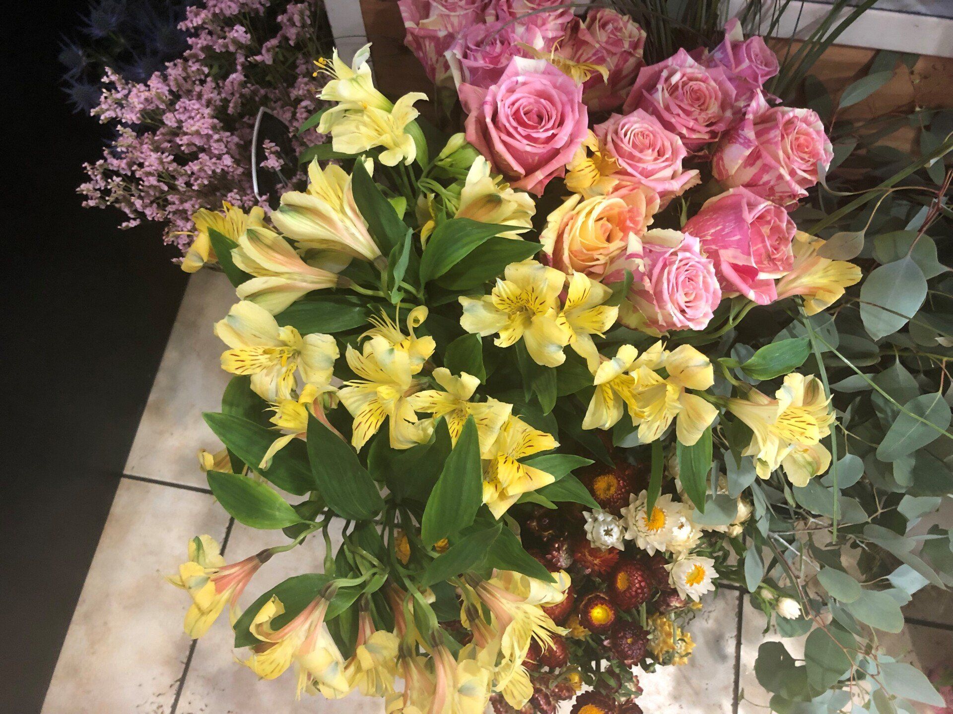 Bouquets de fleurs jaunes