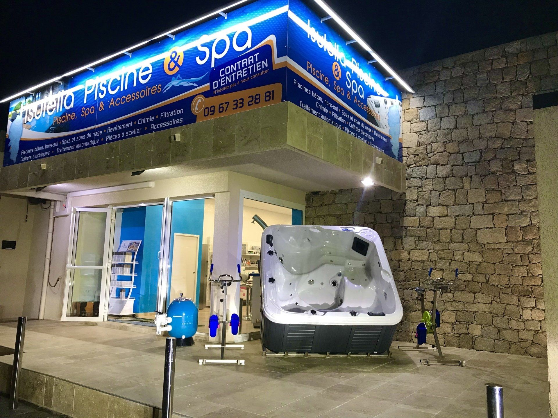 Création et installation de piscine Création et installation de piscine