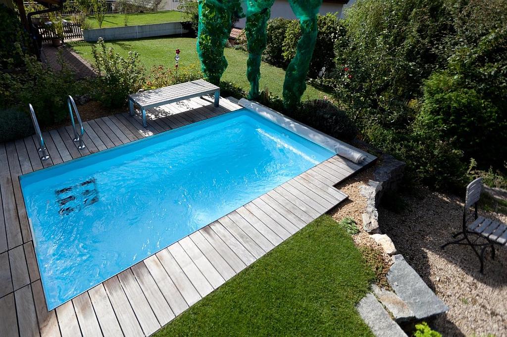 Mini piscine coque
