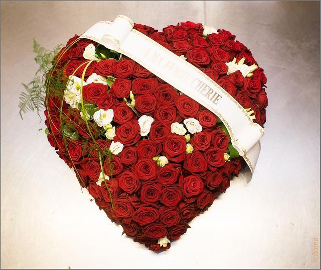 coeur deuil rose rouge