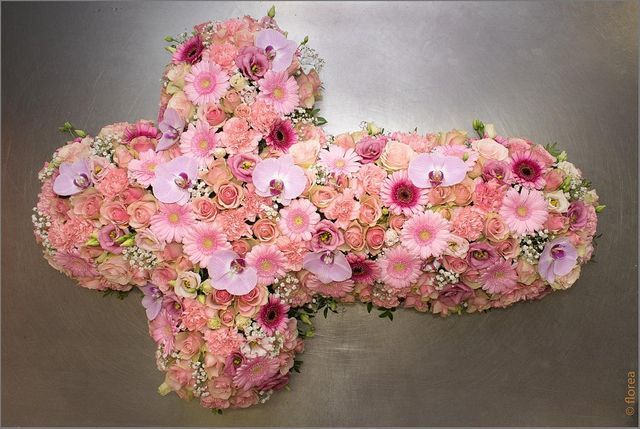 croix deuil tons roses