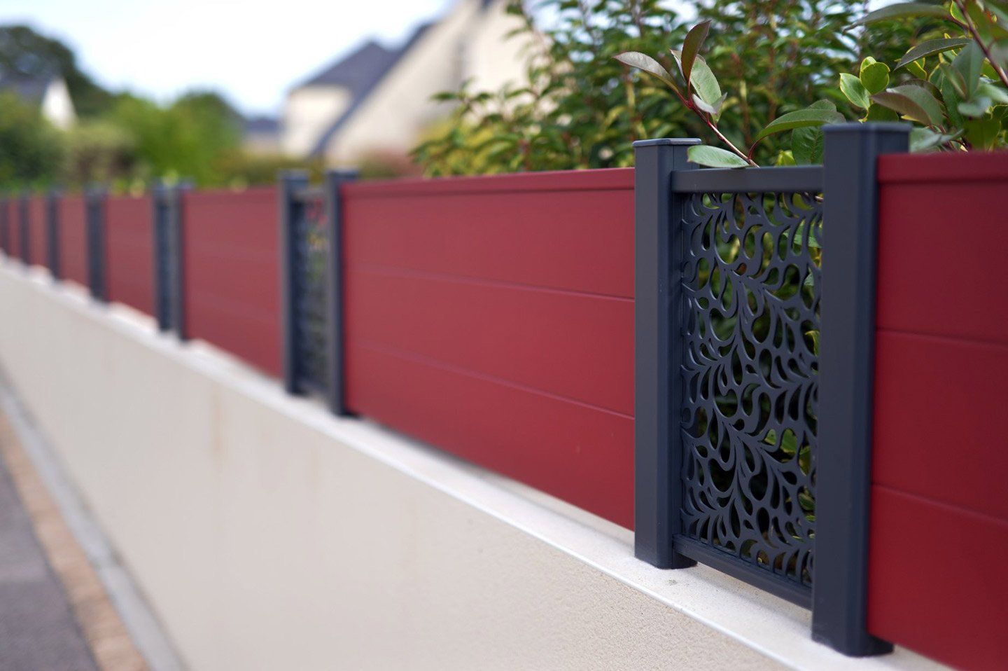 Clôture rouge