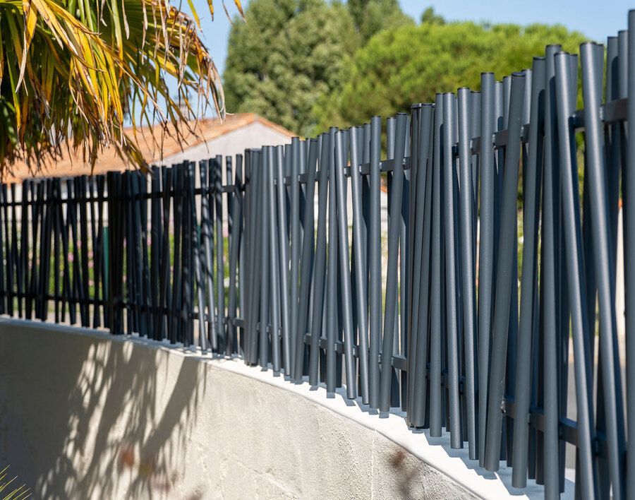 Clôture en aluminium architecte Kostum
