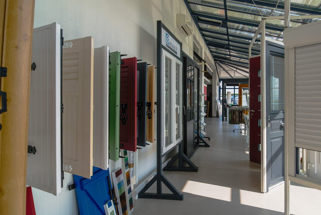 Volets battants au showroom