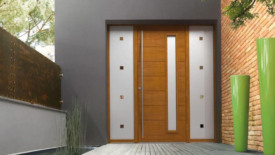 Porte d'entrée moderne à finition en bois