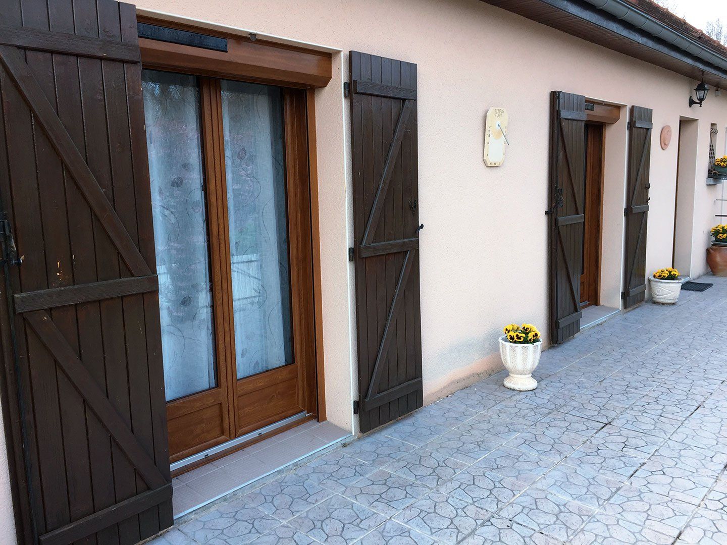 Volets battants bois