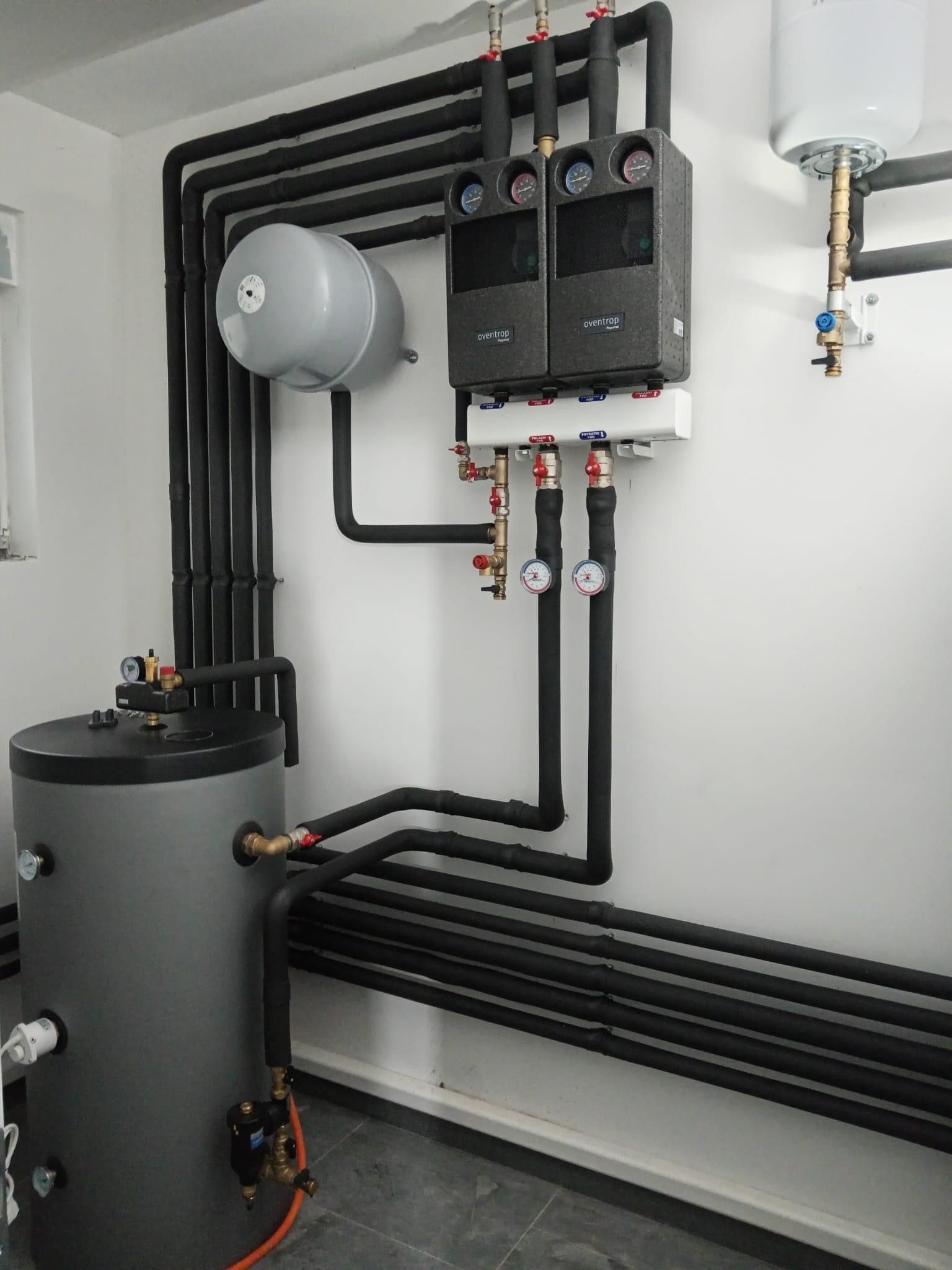 Pompe à chaleur avec raccords