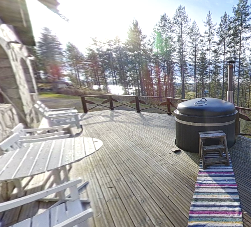 Luo Alt-tekstitunnisteet hakukoneoptimointia ja saavutettavuutta varten. 