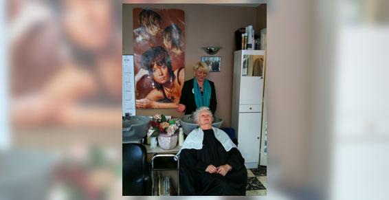 Shampoing massage cuir chevelu - Denain