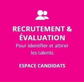 Fond rose avec des personnes et texte blanc RECRUTEMENT & ÉVALUATION pour candidats.