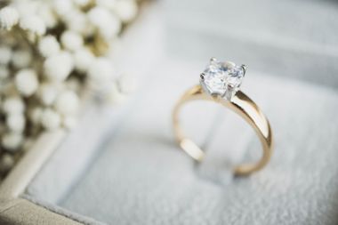 Verlobungsring in gold