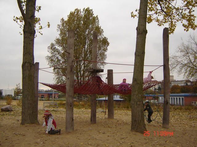 Spiel- und Sportplatzbau