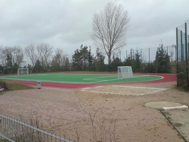 Spiel- und Sportplatzbau