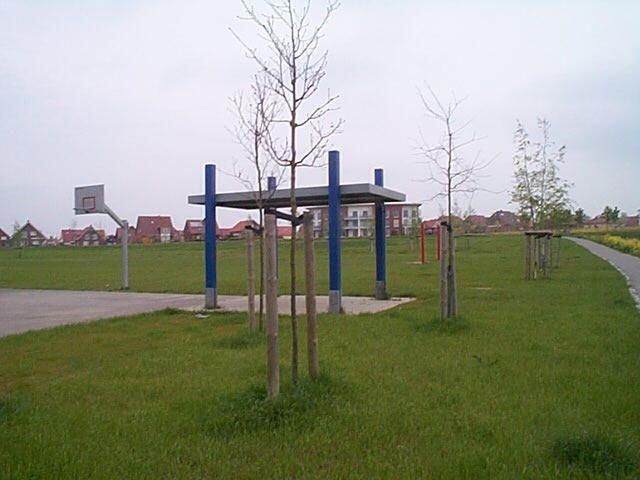 Spiel- und Sportplatzbau