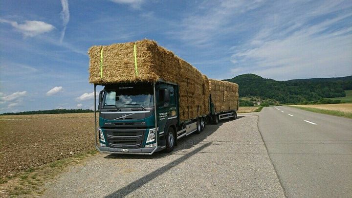 M. Wickli - Landesprodukte Strohtransport